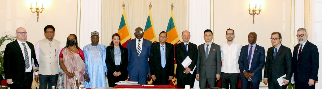 Foreign Minister Peiris meets Envoys of 17 countries after their ...