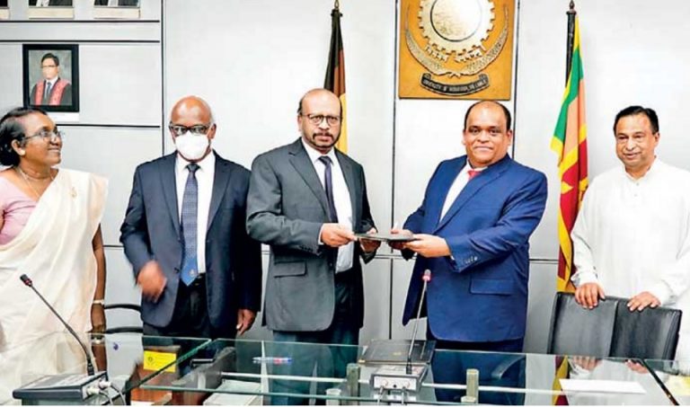 University of Moratuwa and Dhammika & Priscilla Perera Foundation take first steps in building a skilled ICT workforce