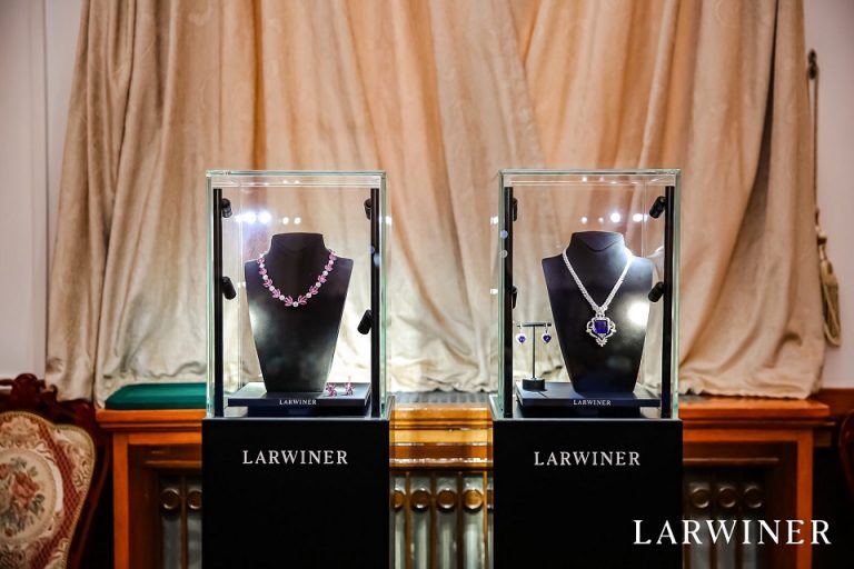 Sri Lankan Sapphires Highlighted at the Sri Lanka Embassy in China