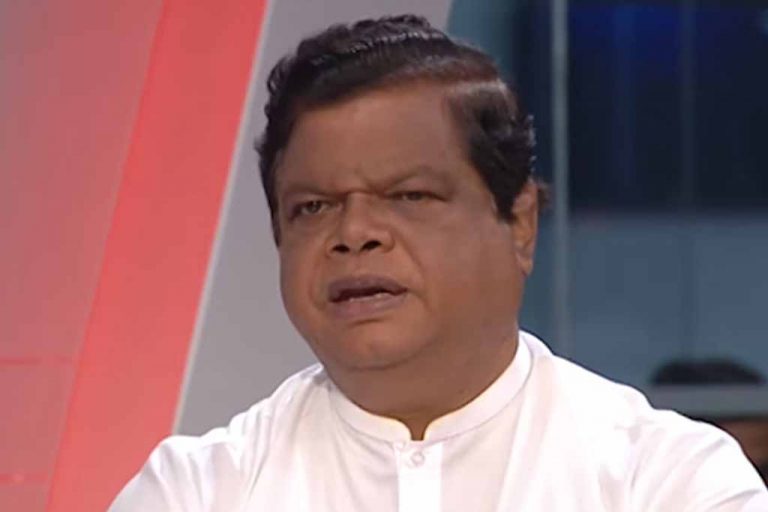 Trouble at SATHOSA as woman scolds Trade Minister over people’s hunger!