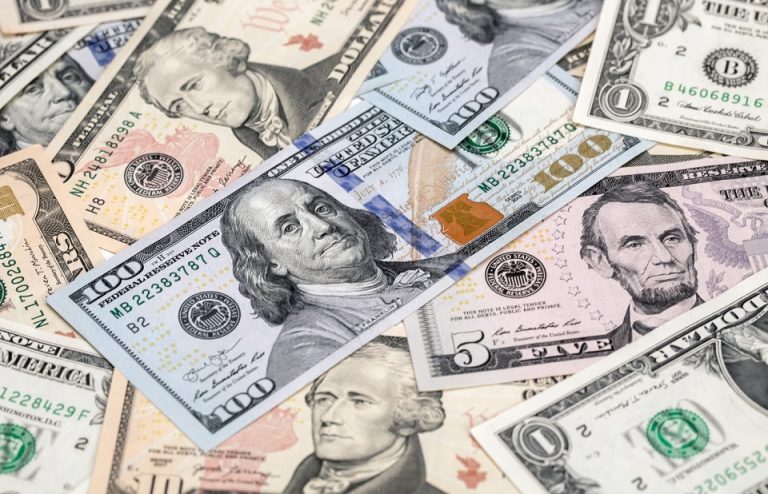 Five accused of smuggling foreign currency out of SL arrested by Customs