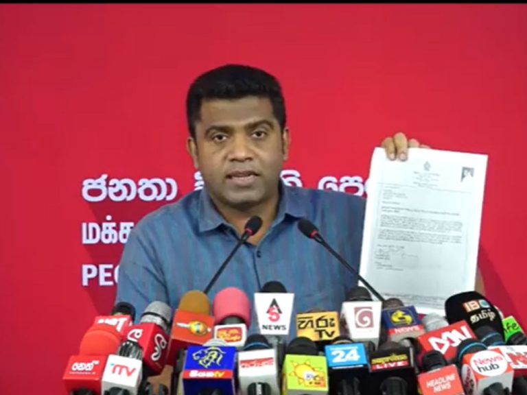 Energy Minister attempts to sell oil tanks to India (VIDEO)