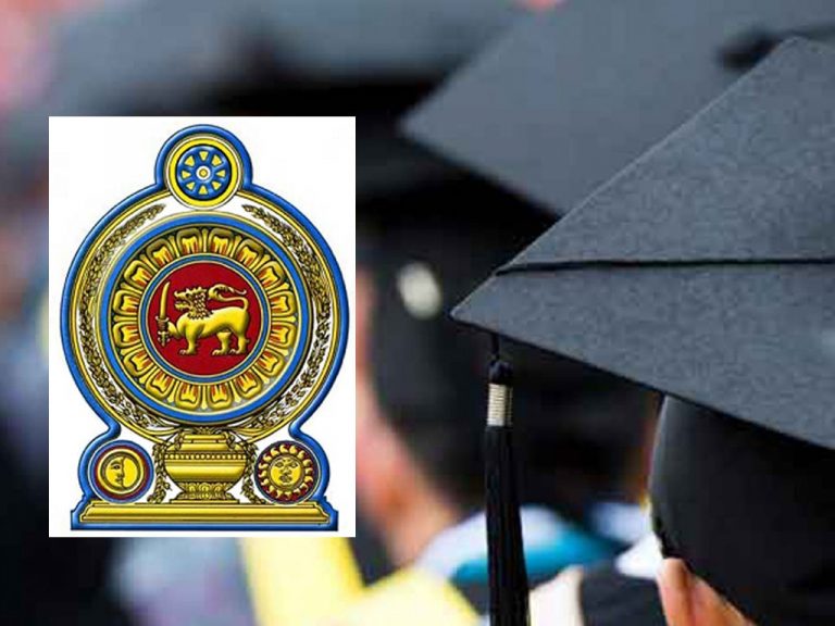 42,500 graduates who completed training enrolled in Public Service