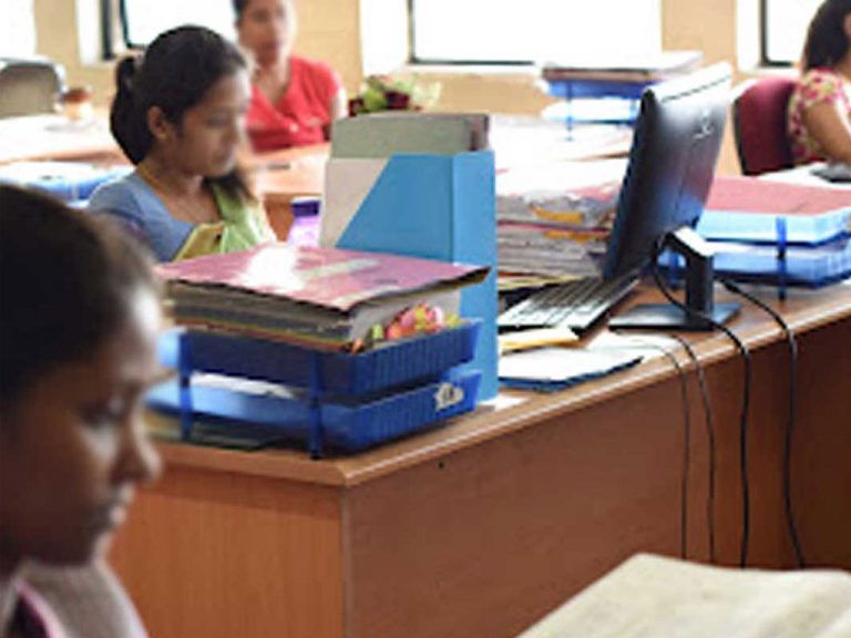 Circular extending retirement age up to 65 issued
