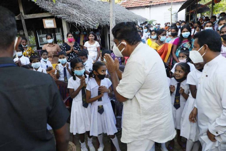 Opposition Leader donates shoes for children in Chavakachcheri on his birthday (PHOTOS)