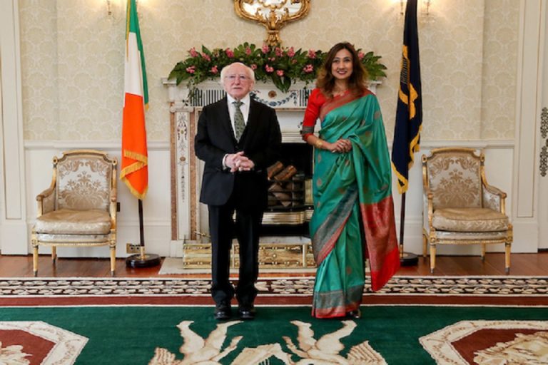 High Commissioner Saroja Sirisena presents Letters of Credence to the President of Ireland