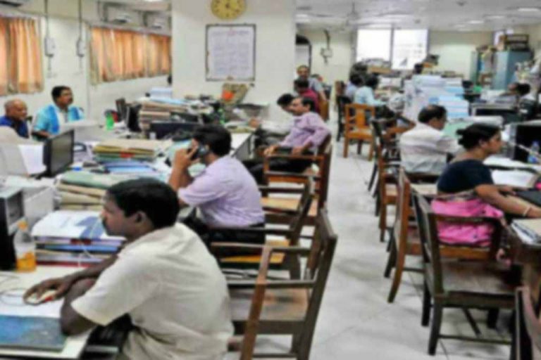 Cabinet makes final decision on declaring Friday a holiday for public servants