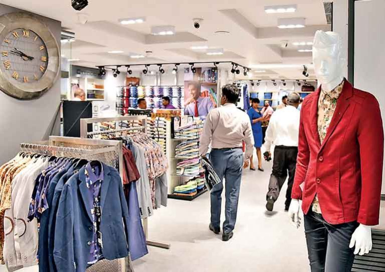 US $ 13 b retail industry calls for rapid remedy for&nbsp;forex crisis&nbsp;&nbsp;