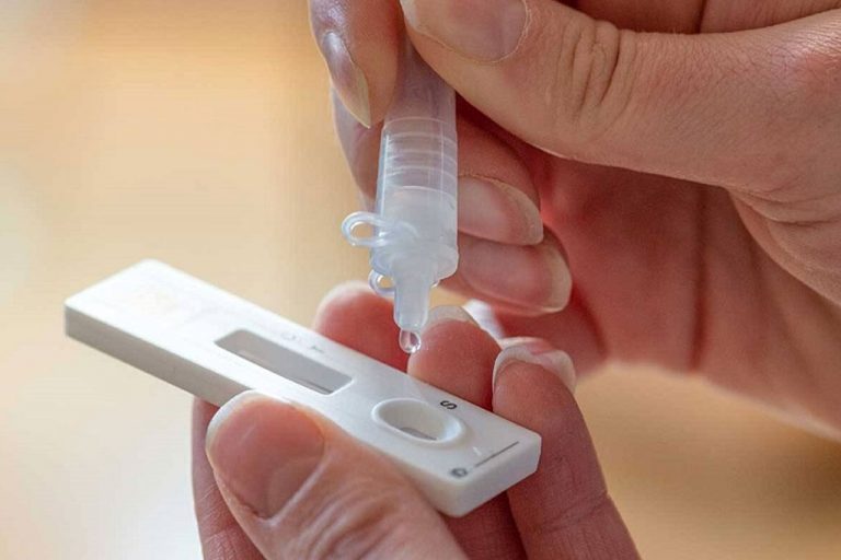 Health Sectors urge to limit Rapid Antigen Tests amid shortage of test kits