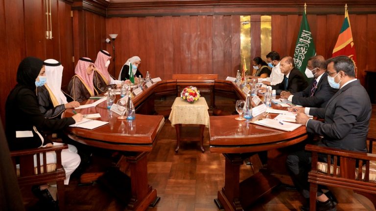 Prince Faisal bin Farhan bin Abdulla Al Saud and the accompanying delegation make an official visit to Sri Lanka