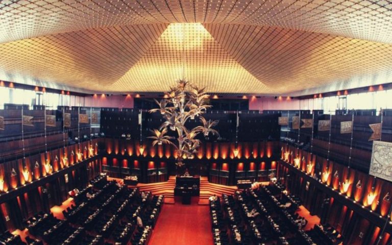 Family members of the MPs allowed to visit the Parliament amidst the crisis