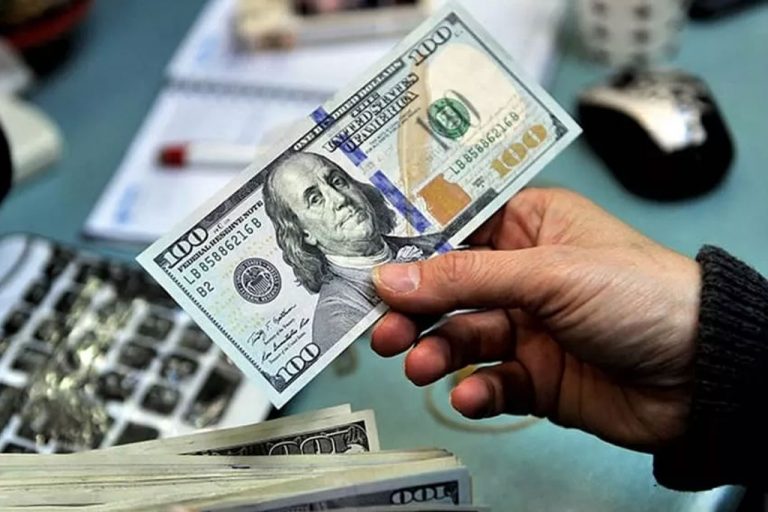 Dollar value further skyrocketed – sell price Rs. 330