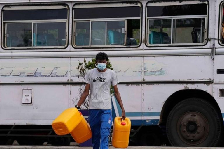 Suggestion to lockdown country to solve fuel crisis