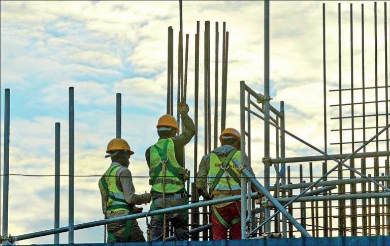 Sri Lanka’s construction sector collapsed due to building material shortage 