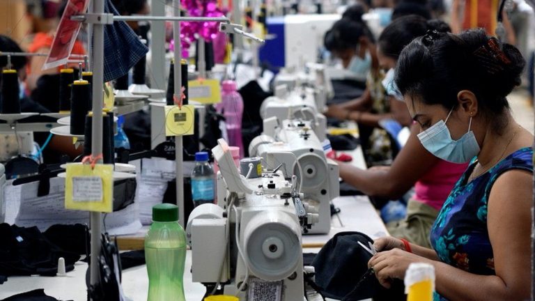 Firms struggle amid Sri Lanka’s economic crisis