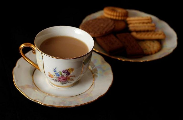 Indian tea companies smell opportunity as Sri Lanka crisis brews