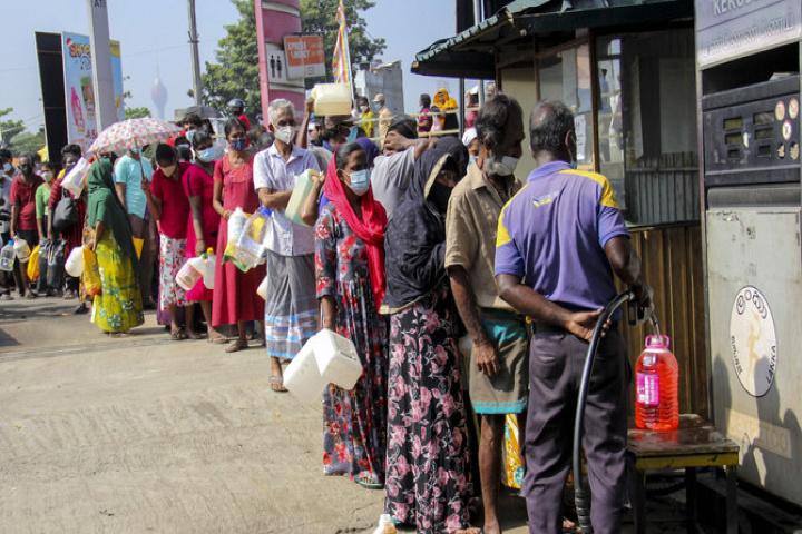 Urgent plea by Sri Lankan feminists to address the unfolding humanitarian crisis caused by the economic collapse in Sri Lanka