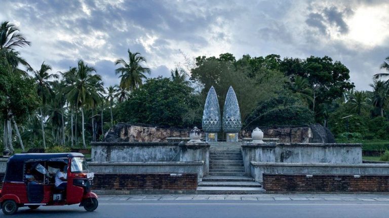 Sri Lanka protests: Why rioters attacked a museum in Sri Lanka