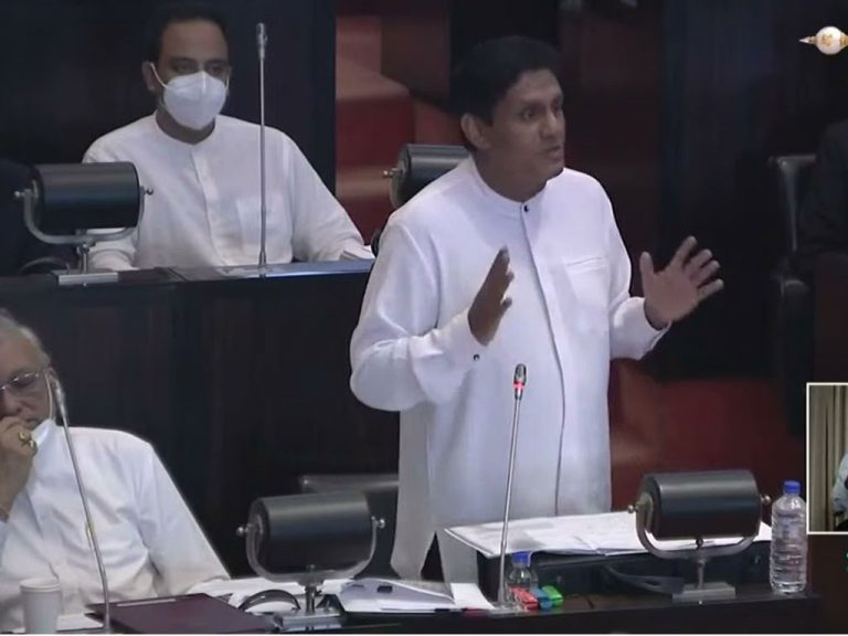 Opposition Leader demands stepping down of President and Prime Minister (VIDEO)