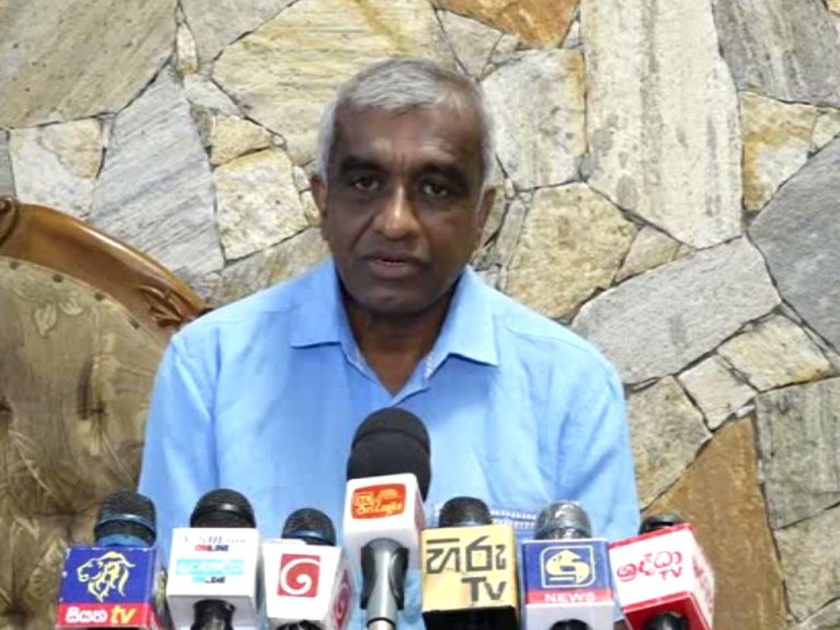 Diesel crisis may be solved very soon. Petrol can be distributed after unloading (VIDEO)