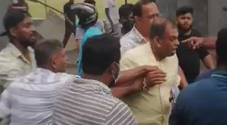 Suspects accused of assaulting DIG Deshabandu Thennakoon granted bail