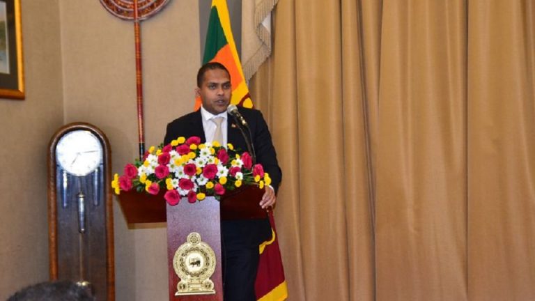 Minister of Tourism Harin Fernando meets the UK travel industry