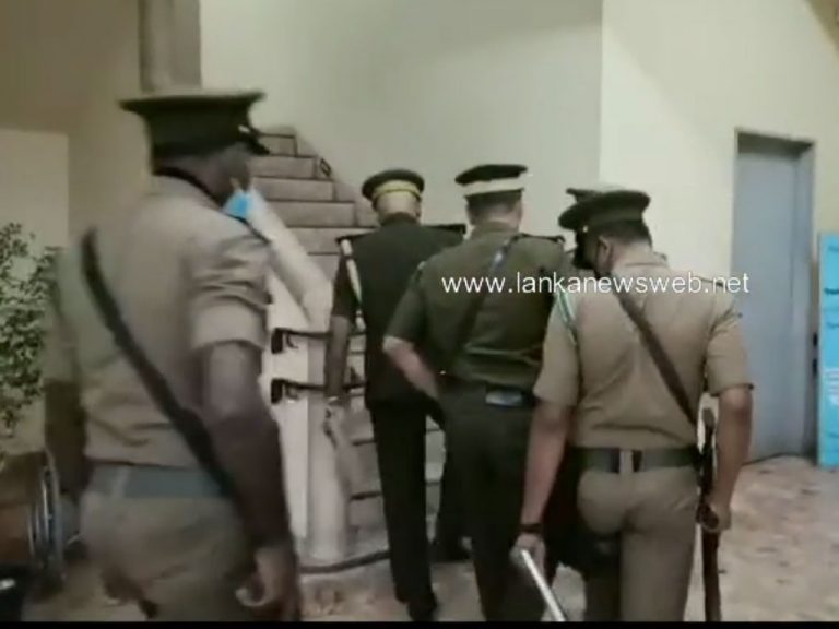 CID hands over Duminda Silva to prison authorities (VIDEO)