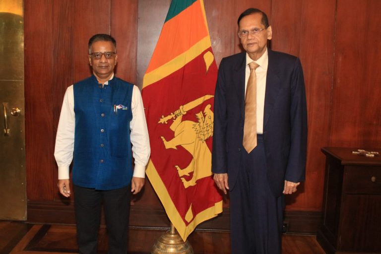Foreign Minister Peiris thanks Indian High Commissioner Baglay for generous assistance