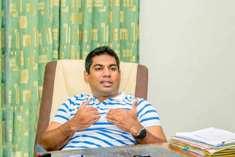 Energy Minister leaves for Qatar in search of fuel