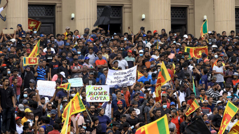 Commonwealth calls for peaceful power transition in Sri Lanka