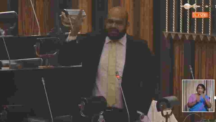 shanakiyan rasamaniccam