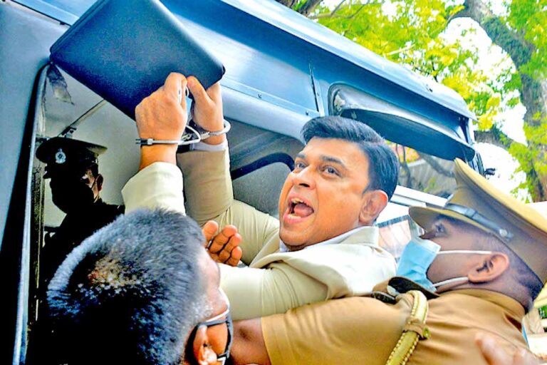 Ranjan Ramanayake signs letter to President seeking pardon