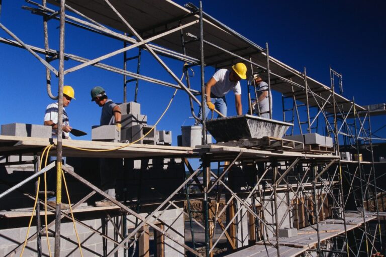 SL Construction shrinks 16.2 percent almost  twice of economic contraction  in 2Q