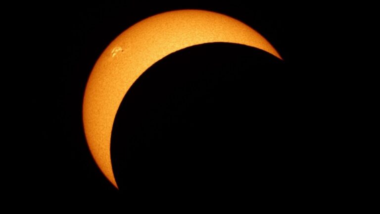 A partial solar eclipse visible to Sri Lanka on October 25, 2022 near sunset