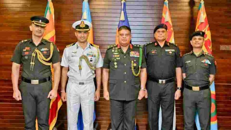 Indian Armed Forces delegation at DSCSC, Batalanda