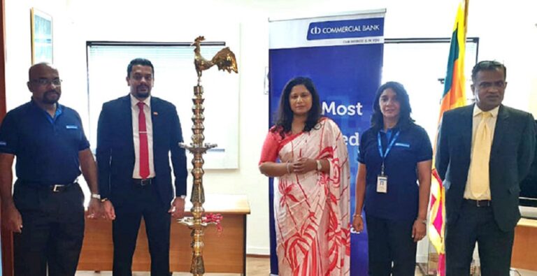 ComBank engrosses with Sri Lankans in Singapore to promote business