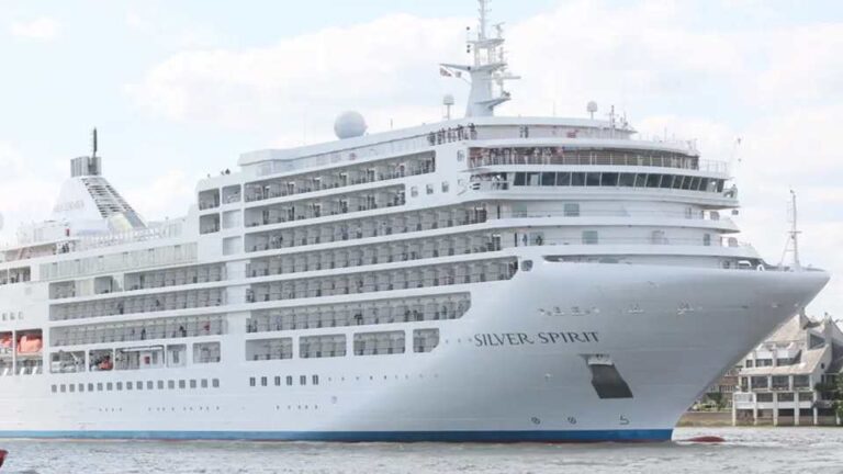 “Silver Spirit,” luxury cruise ship calls over the Colombo port boosting nautical tourism