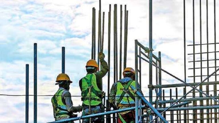 Construction sector suggests government to settle dues issuing treasury bills
