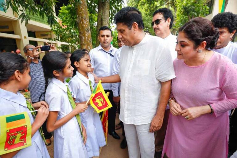 ‘Sakwala’ Initiative donates 44th bus to Maharagama Central College (PHOTOS)