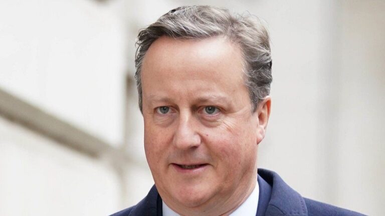 Former UK Premier David Cameron pays a visit to SL
