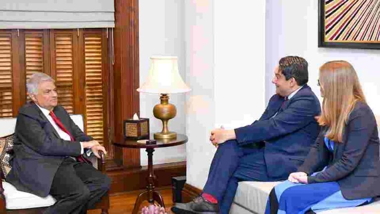 Secretary General of the Commonwealth Parliamentary Association meets President Wickremesinghe