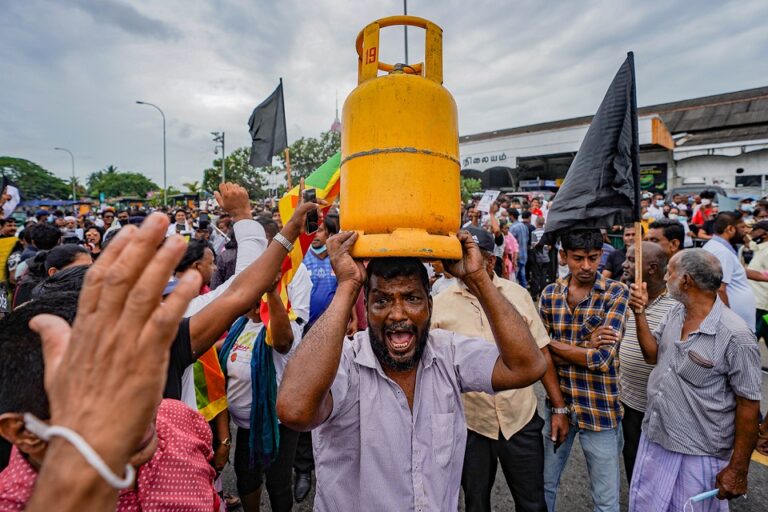 Sri Lankan economy continues to battle worst economic crisis