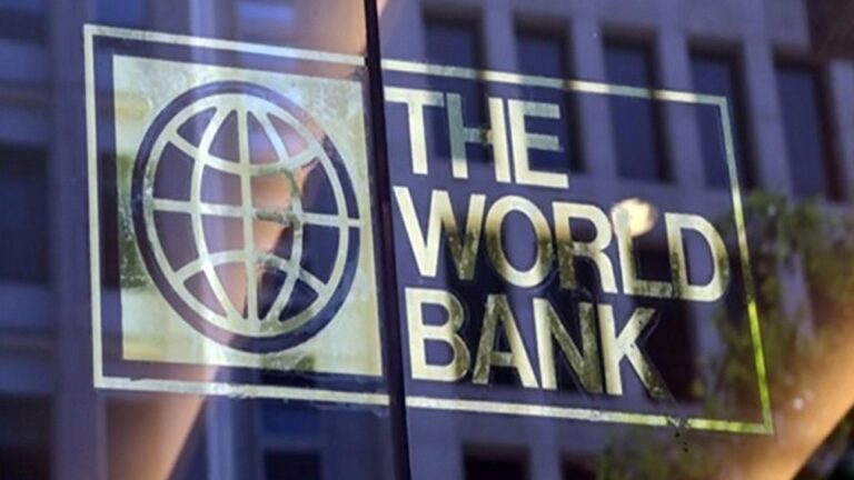 Sri Lanka crashes to the lowest economic growth among 148 countries