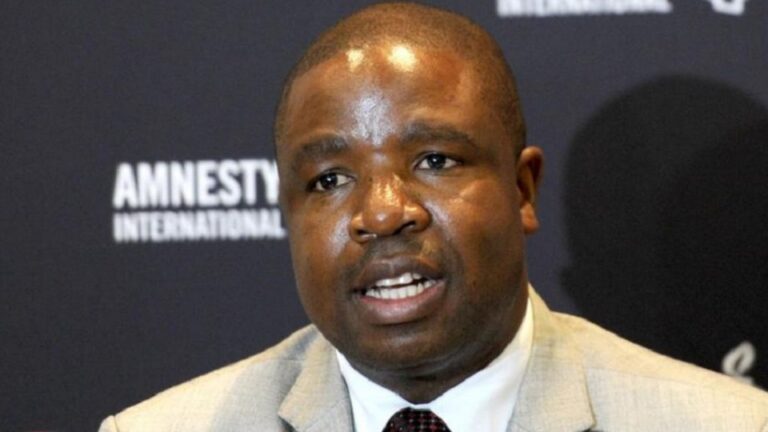 Amnesty International Senior Director arrives in SL