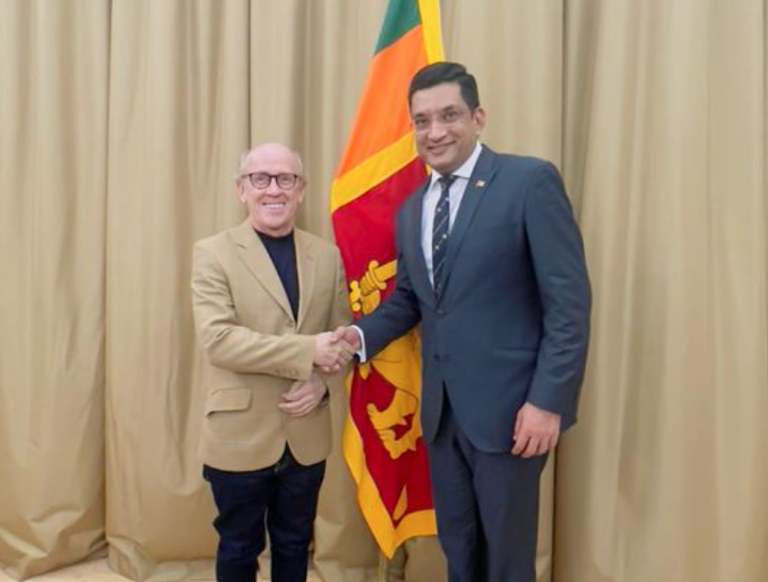 Foreign Minister visits the United Kingdom for Commonwealth Foreign Affairs Ministers’ Meeting 
