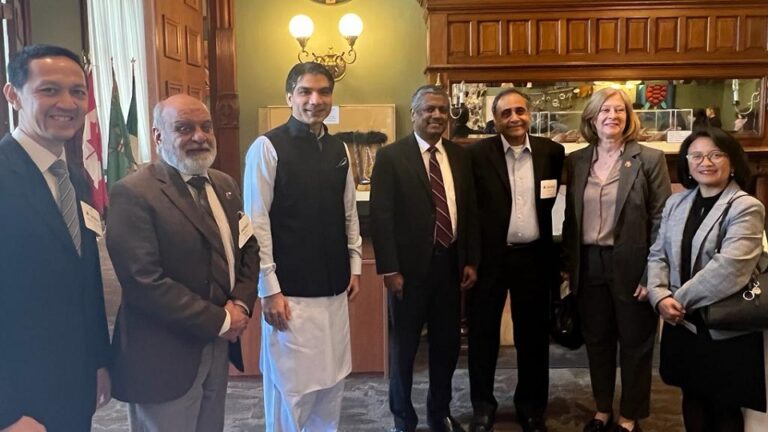 SL Consul General Attends Eid Lunch hosted by Association of Progressive Muslims of Canada