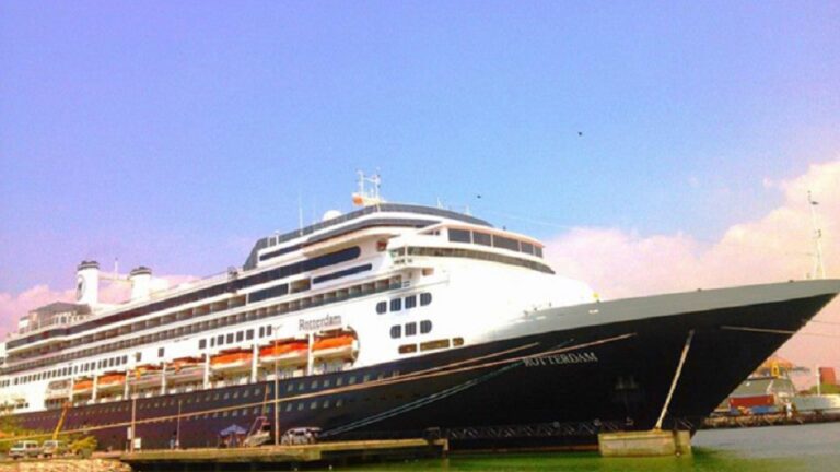 Two cruise ships with 4,000 tourists arrive in the island signalling revival