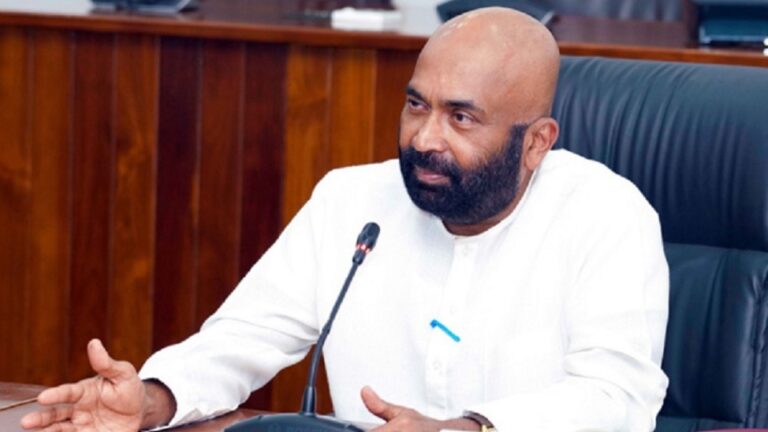 Finance State Minister Stresses Continued Vehicle Import Ban to Strengthen Economy