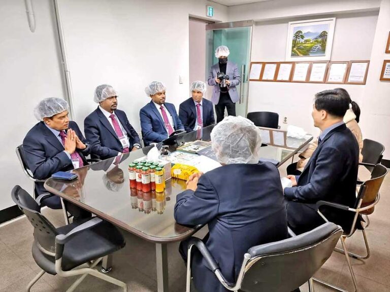 Korea to set up 19 large scale factories generating 30,000 jobs for Sri Lankans.