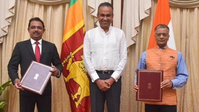 Expediting the Establishment of Smart Classrooms in 200 schools in Galle District